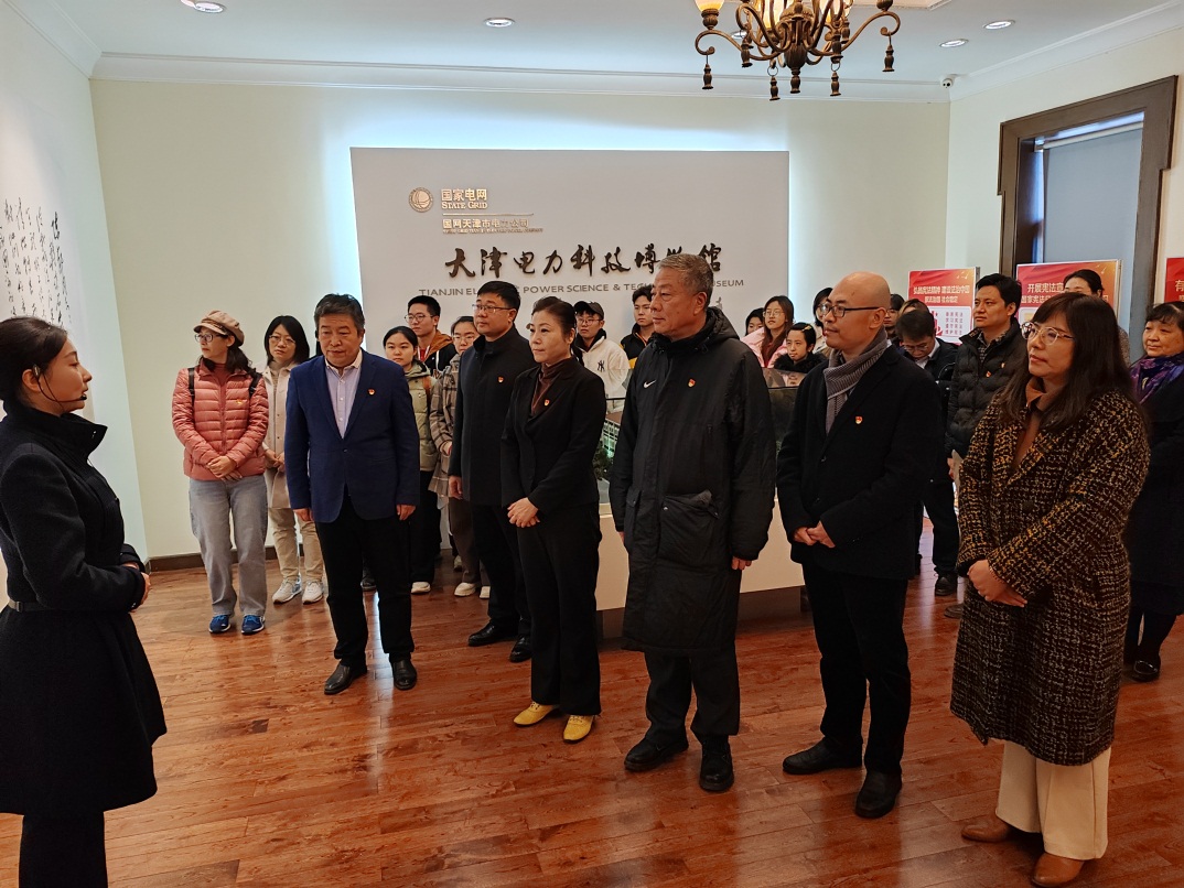 说明: C:\Users\Lenovo\Desktop\beat365官网师生开展党支部联合主题党日活动\20231117党日活动2.jpg